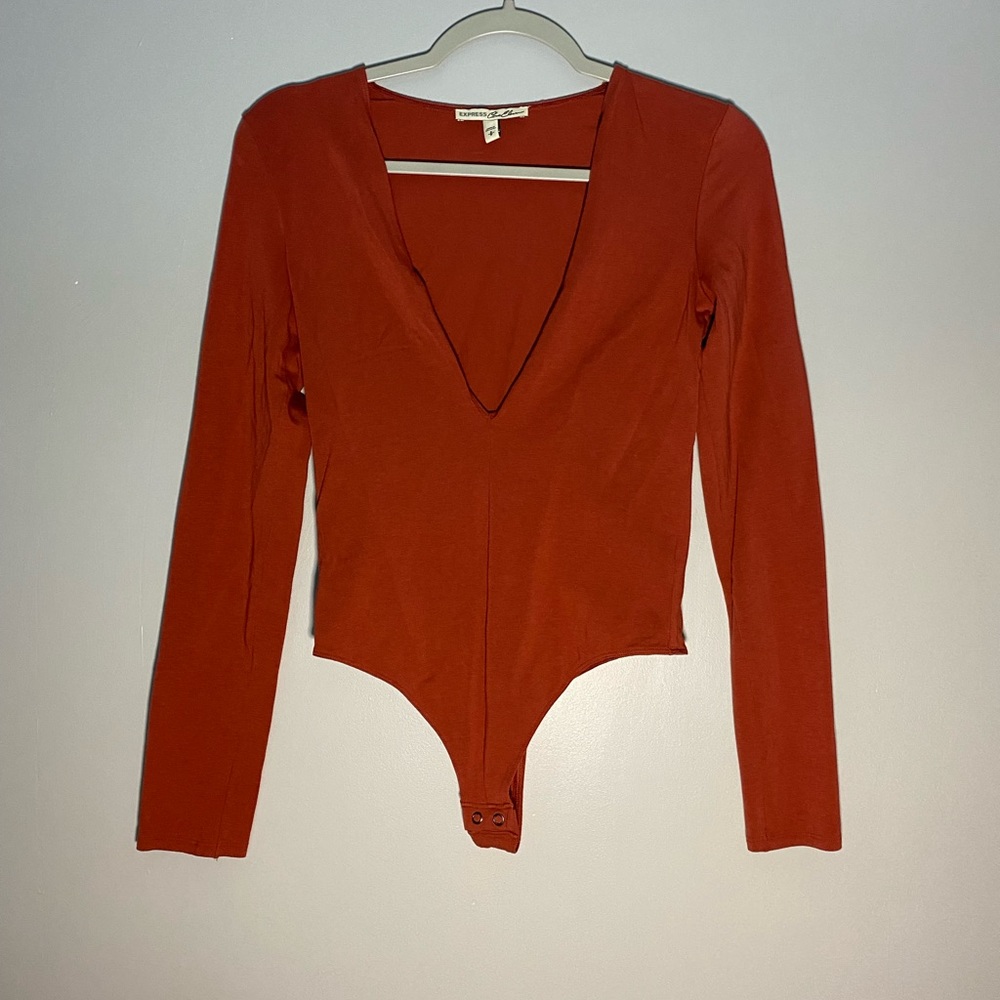 Express body suit